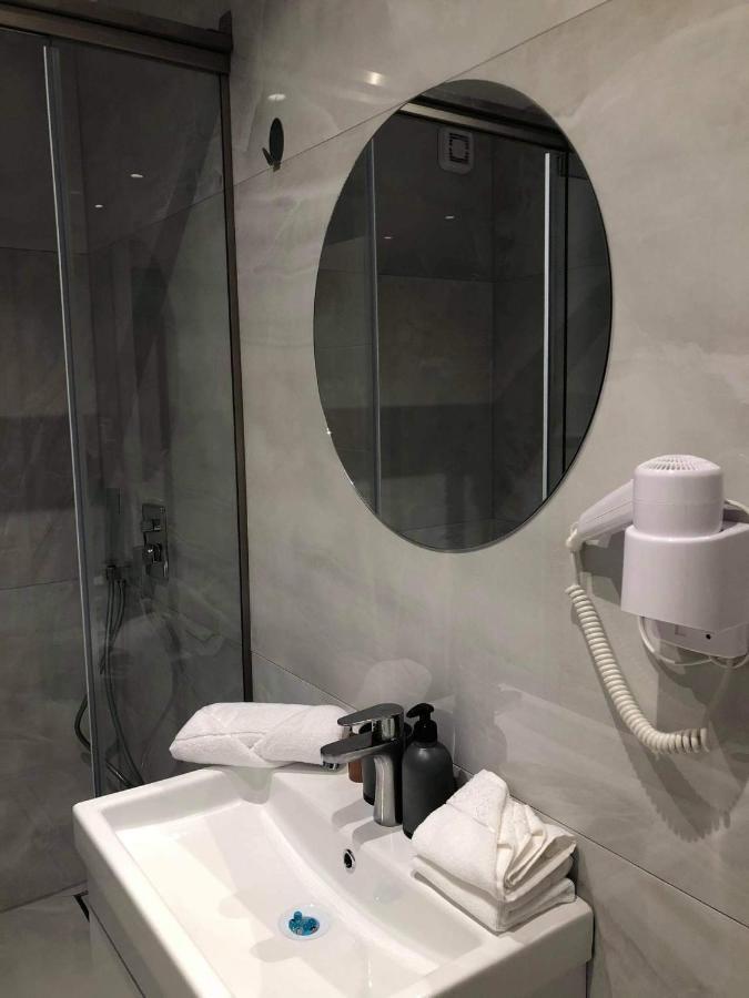 New Prishtina Luxury Rooms Пристина Екстериор снимка